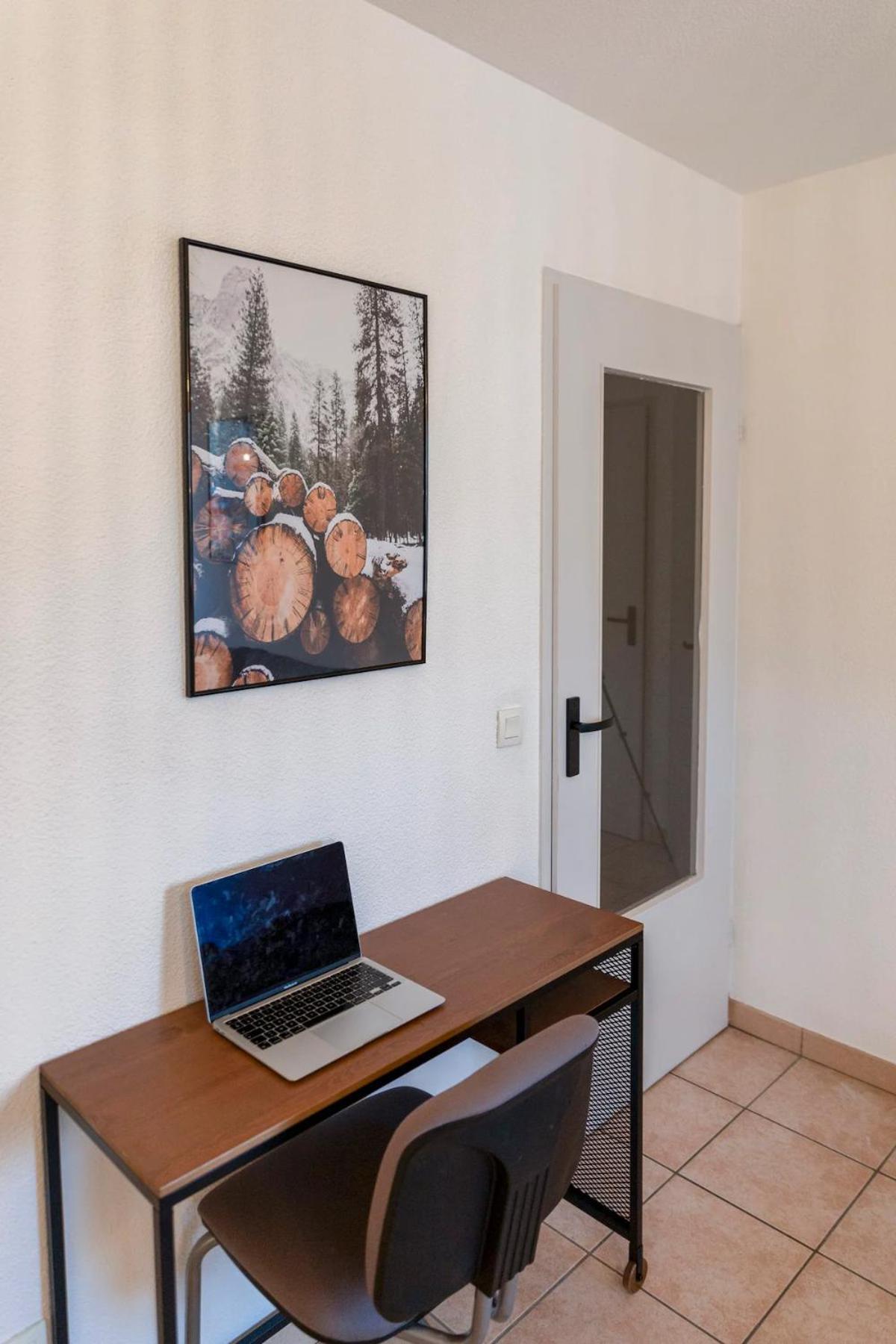 Superbe Appartement - Parking Gratuit - 4 Personnes Chambéry 외부 사진