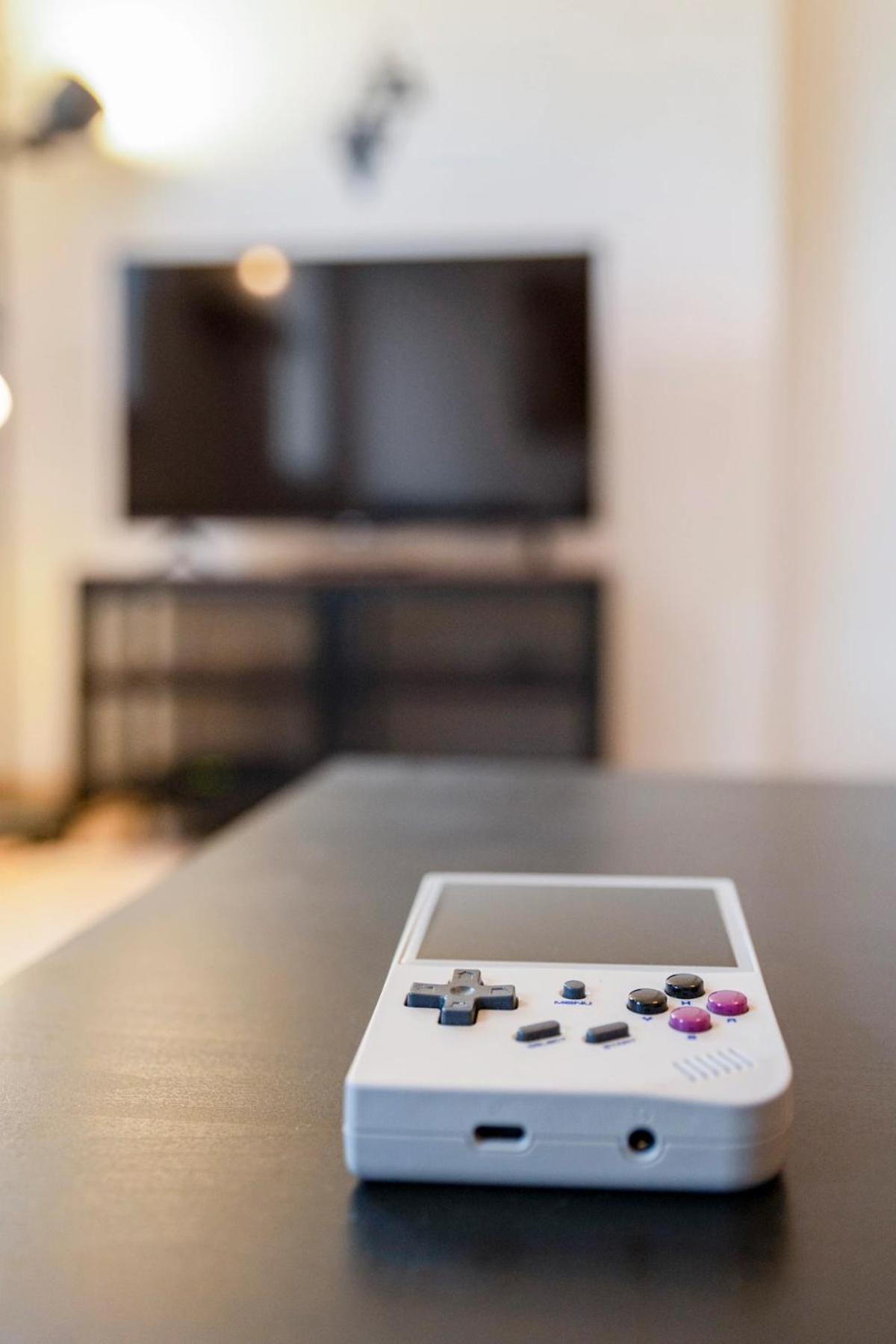 Superbe Appartement - Parking Gratuit - 4 Personnes Chambéry 외부 사진